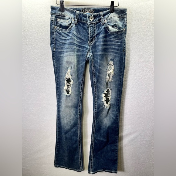 Refuge Runway Everyday Bootcut Jeans Womens 6R Stretch Distressed Denim 2115 - Picture 1 of 10